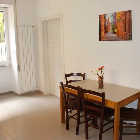 Pensión La Casa Dell'emigrante 3*