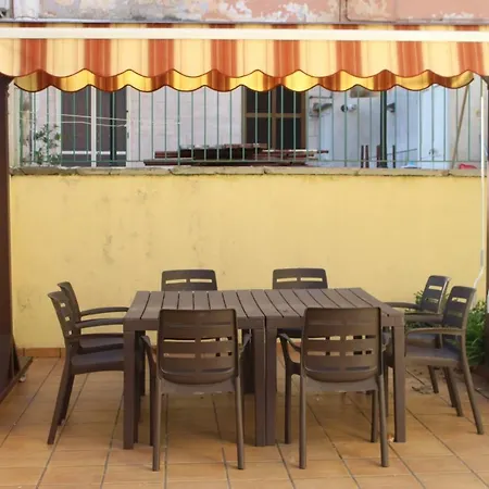 Pensión La Casa Dell'emigrante